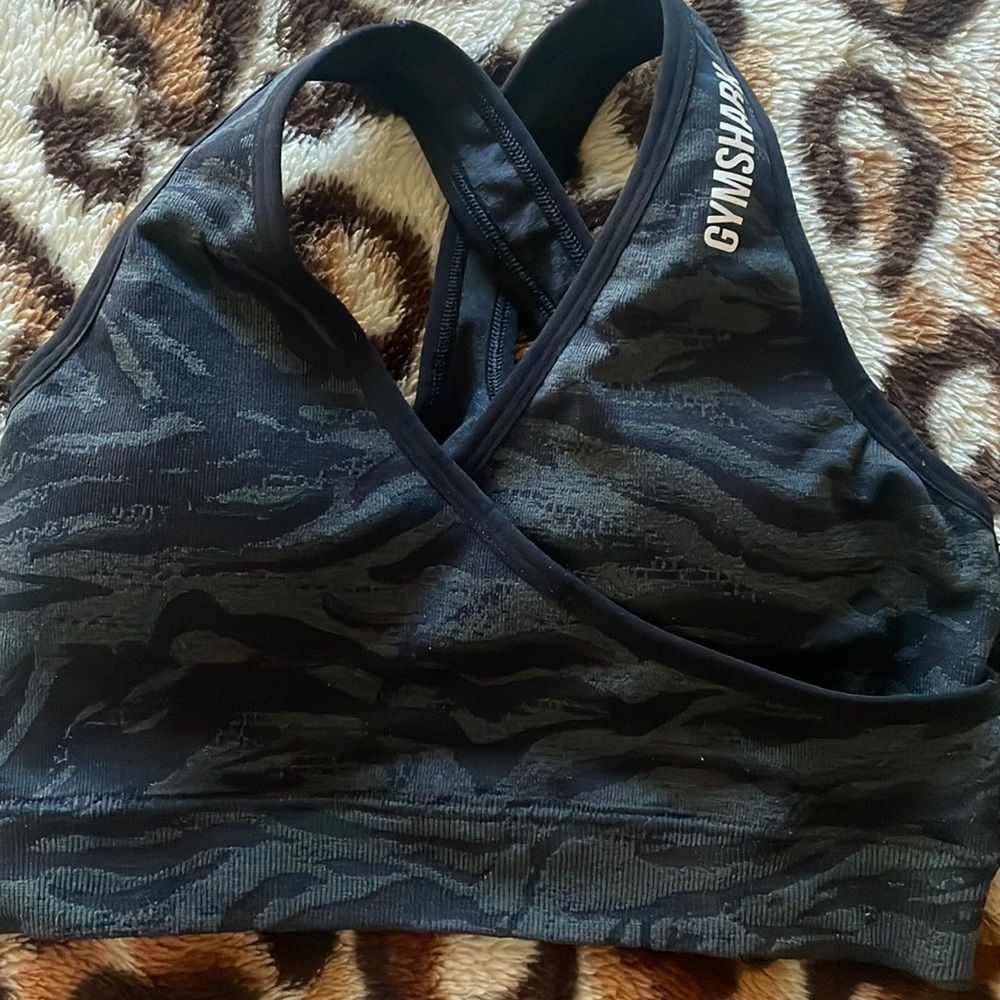 Gym shark sports bra